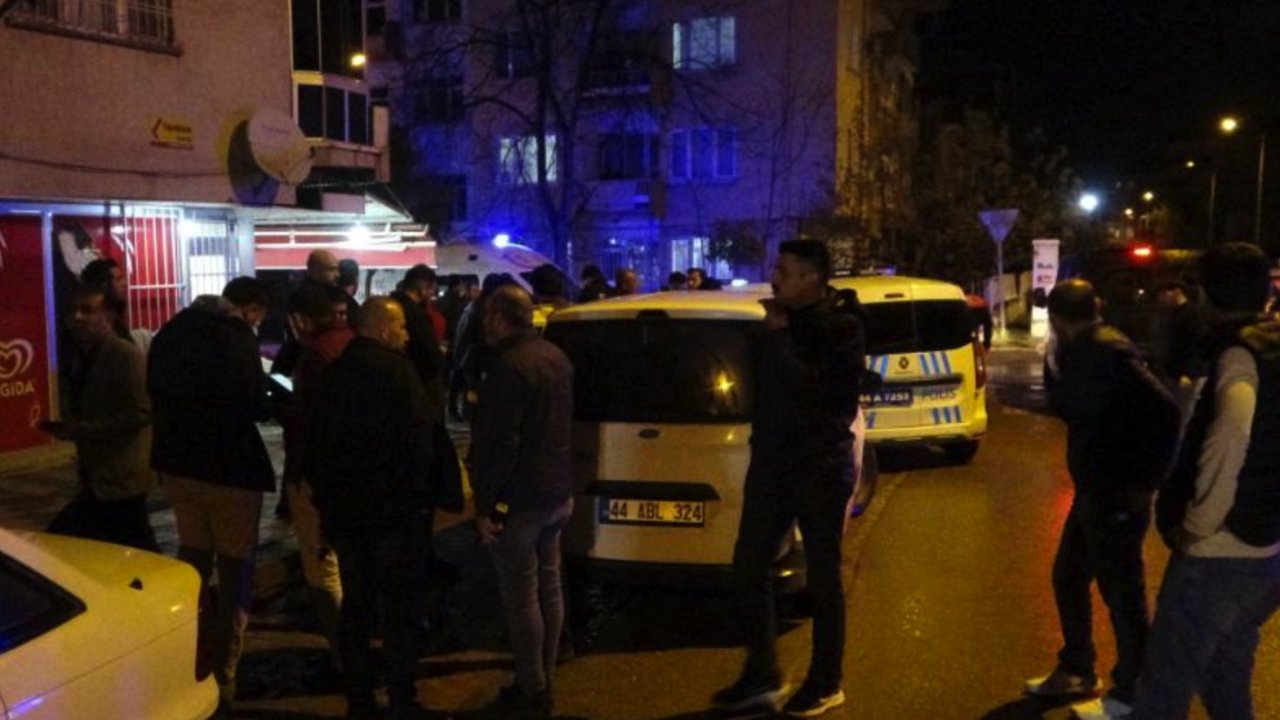 Tartıştığı babasını bıçaklayarak öldürdü