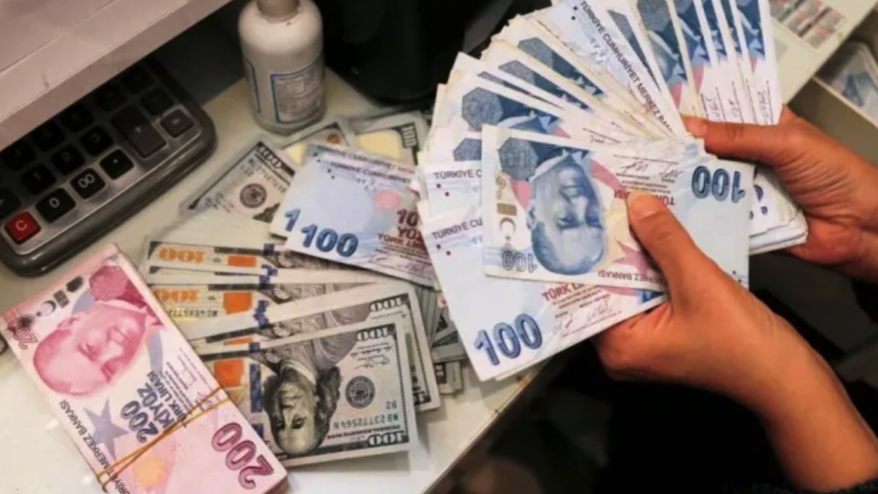 Bayram Öncesi Banka Mesaisi: 8 Nisan Pazartesi Tam Gün, 9 Nisan Arefe Öğleden Sonra Kapalı!