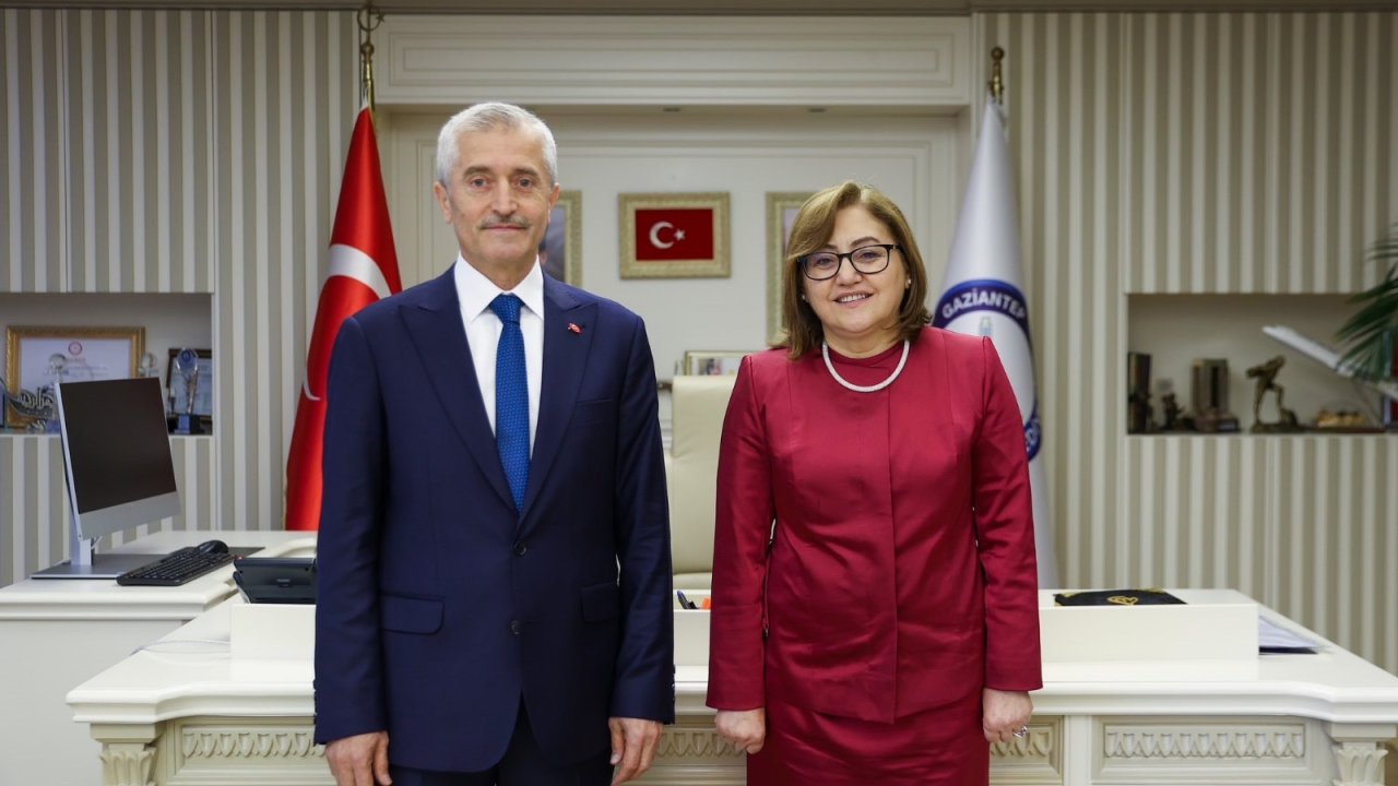 Şahin ile Tahmazoğlu'ndan birliktelik mesajı!