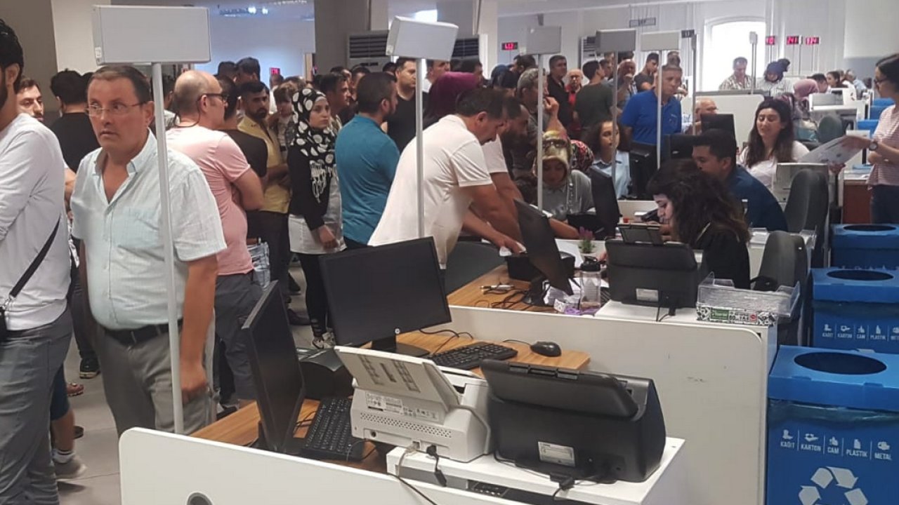 Gaziantep'te Duyan Bayramdan Sonra Nüfus Müdürlüklerine Akın Edecek
