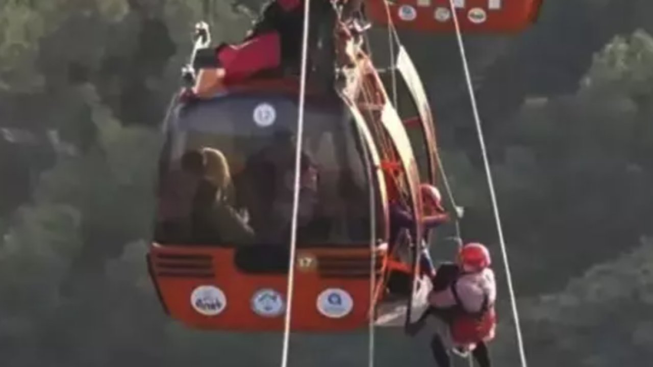Antalya'da 1 kişinin öldüğü teleferik kaza anı kamerada.. İşte Detaylar