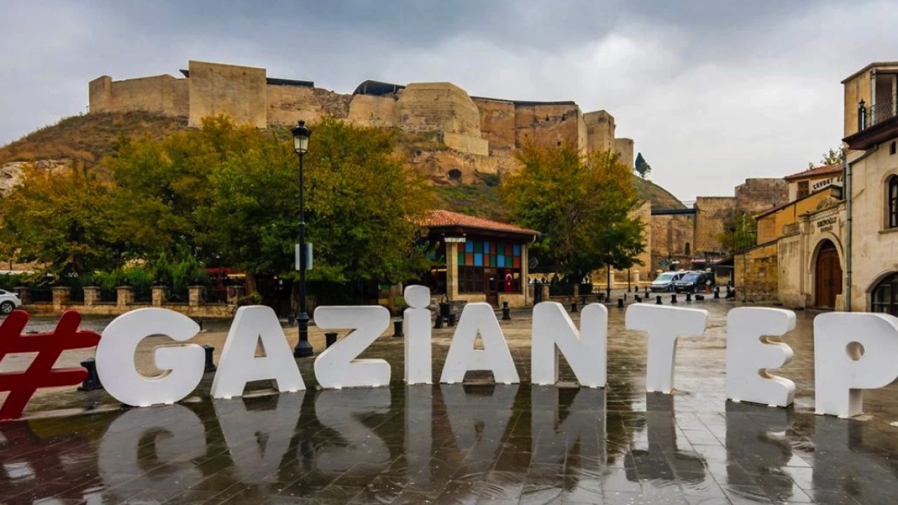 Gaziantep'e Neden Gelinmez? Gaziantep Milletvekili Açıkladı!