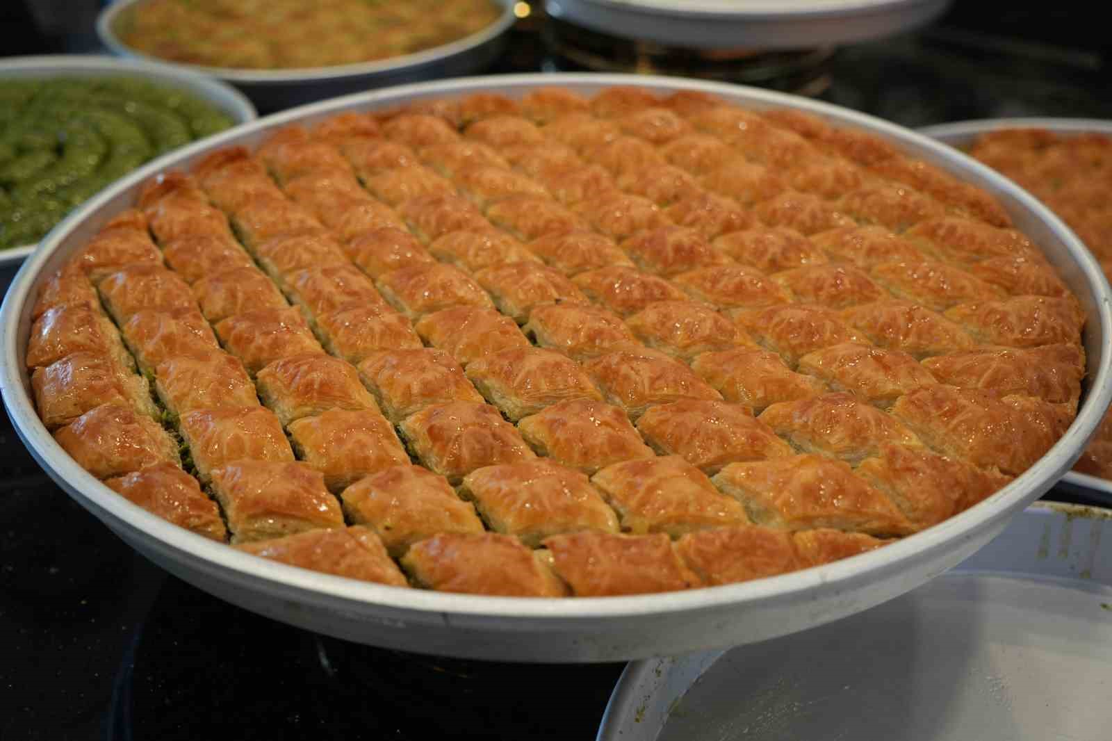 Türkiye Antep Baklavasına Doydu! Gaziantep’te baklava satışında rekor