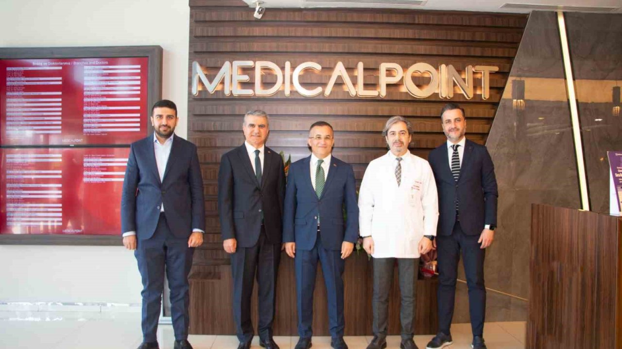 Gaziantep Valisi Çeber’den Medıcal Poınt’e ziyaret