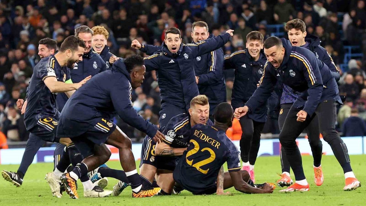 Arda Güler Yine YOKKK! Real Madrid, Manchester City’yi penaltılarda devirerek yarı finale çıktı