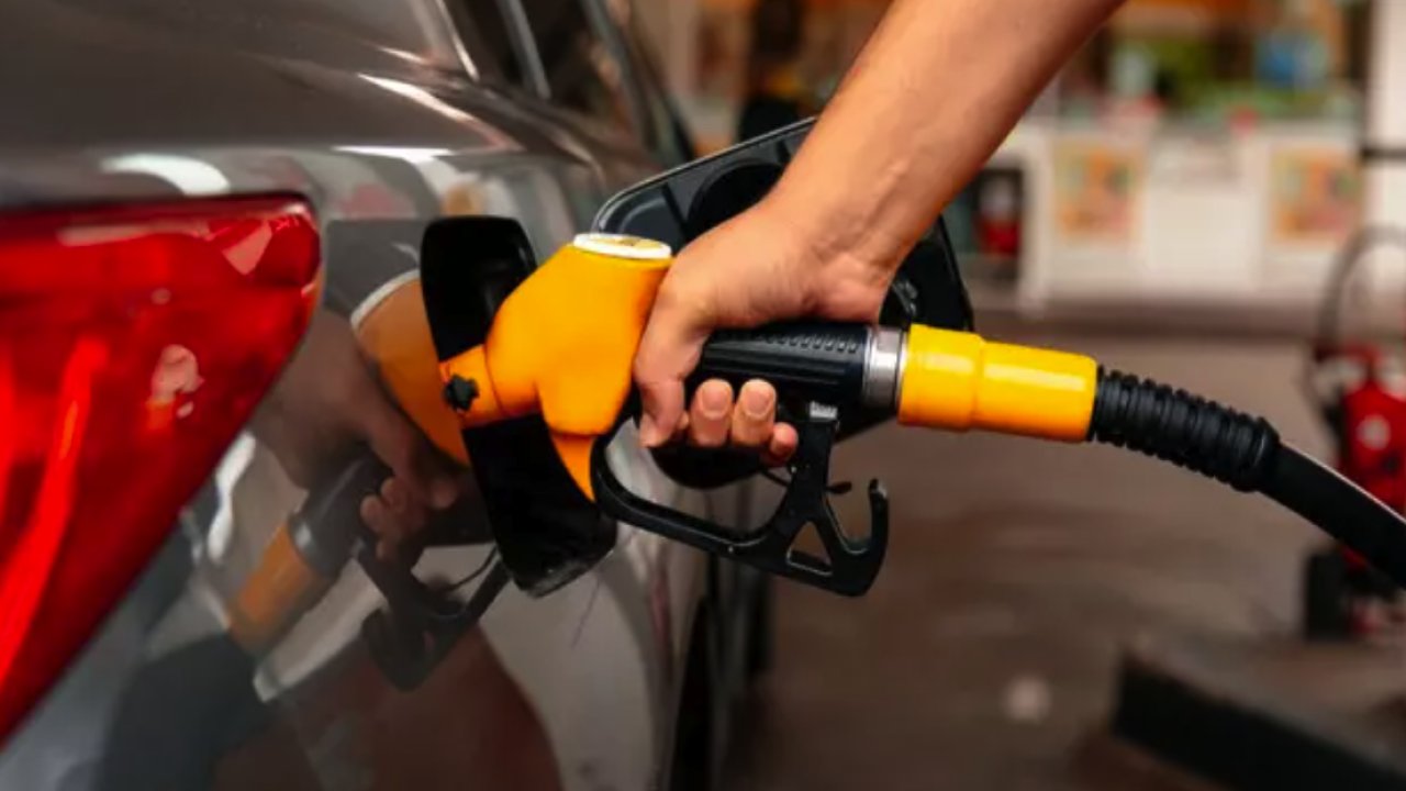 Motorine indirim yolda! Tarih verildi! 23 Nisan 2024 Gaziantep'te benzin ve motorin fiyatları