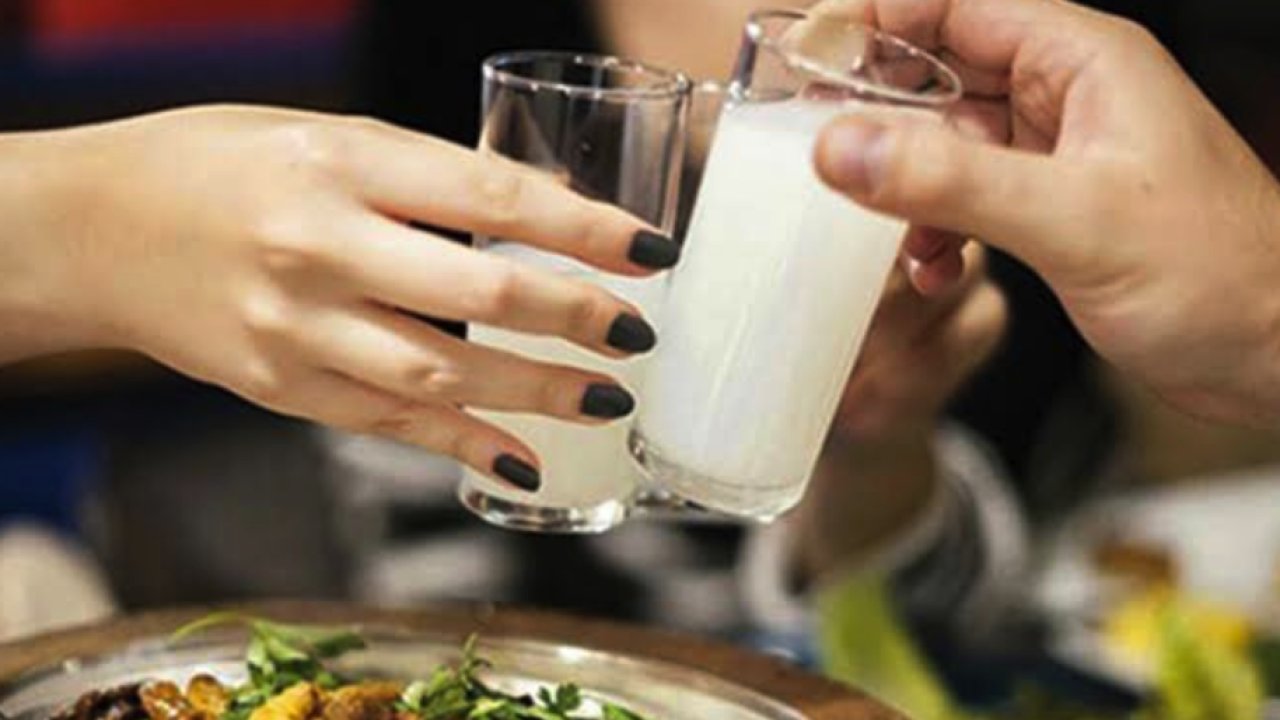 Rakı Fiyatlarına Yine Zam Geliyor
