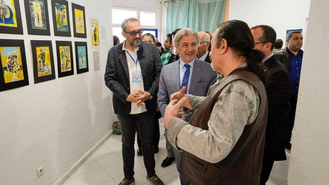 GAÜN’lü akademisyen Tunus’ta sergi açtı