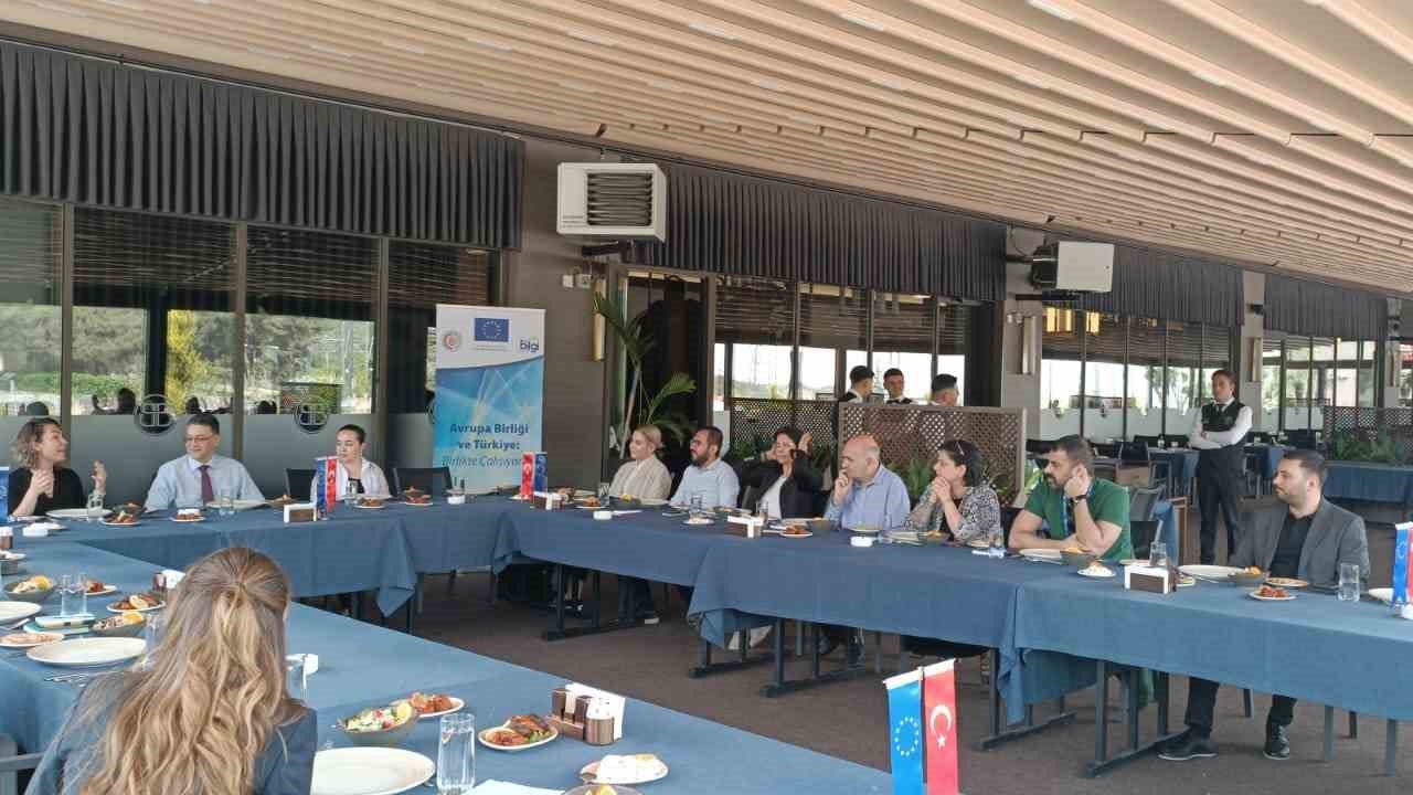 Gaziantep AB Bilgi Merkezi STK’ları bir araya getirdi