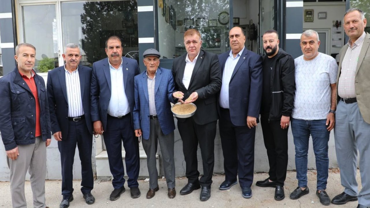 Gaziantep'te Sezonun ilk buğday hasatı yapıldı! Buğdayın Kilosu Ne Kadar Oldu?