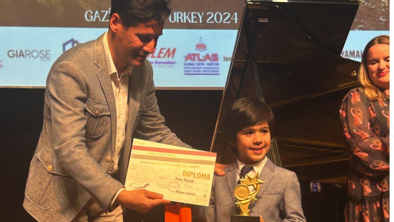 Gaziantep’te düzenlenen 1. Danubia Talents Anatolia Uluslararası Müzik Festivali ve canlı yarışması beğeniyle izlendi.