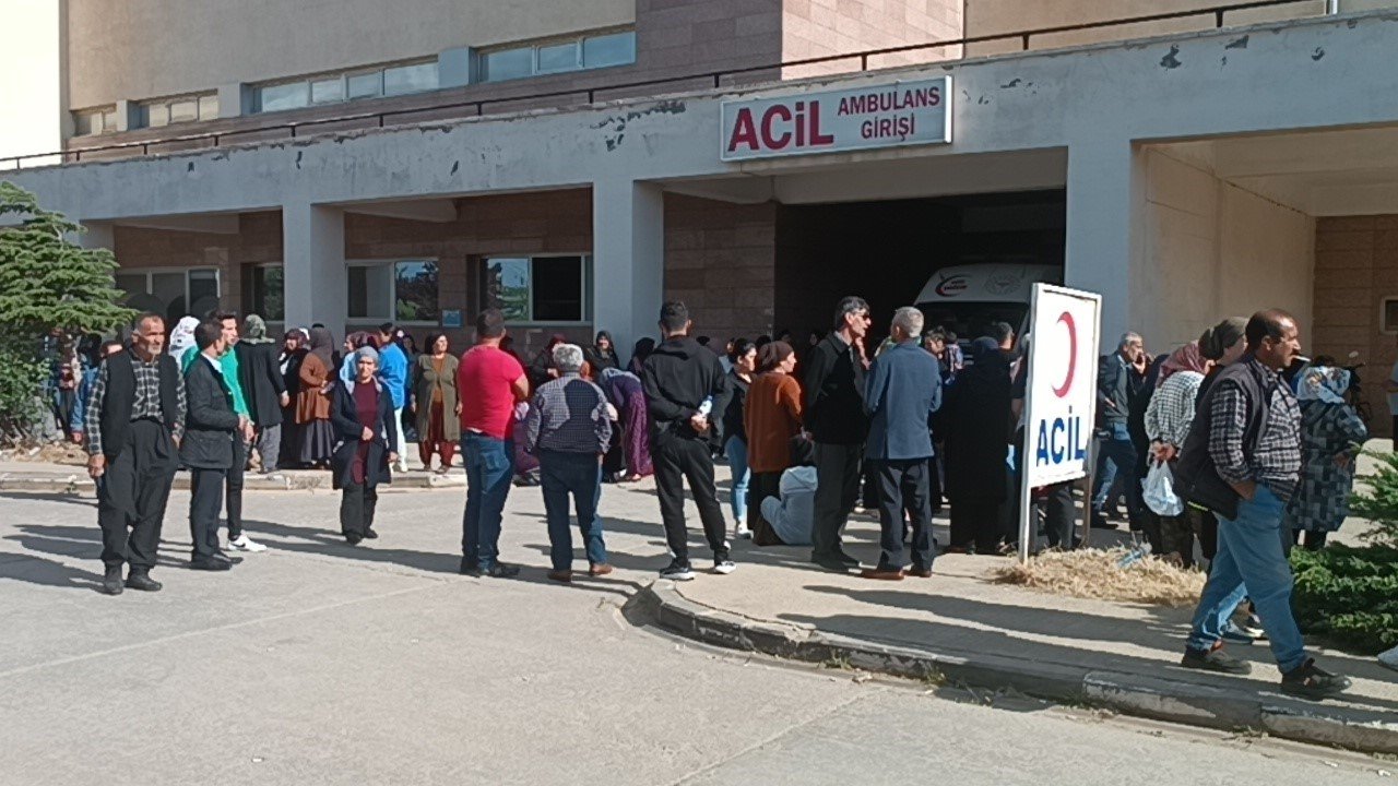 Gaziantep'te Feci Kazanın Ardından İslahiye Devlet Hastanesinde endişeli bekleyiş