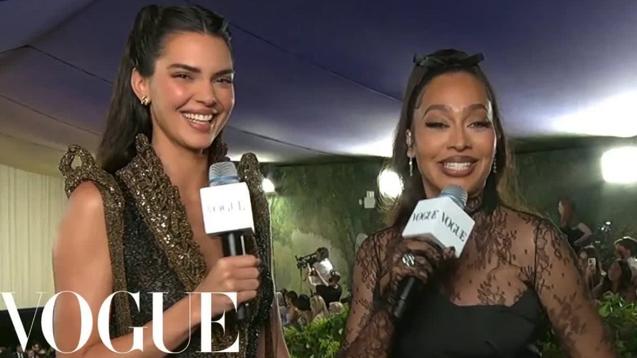 Kendall Jenner,2024 Met Gala'sında Givenchy Tasarımı Eşsiz Bir Elbiseyle Göz Kamaştırdı