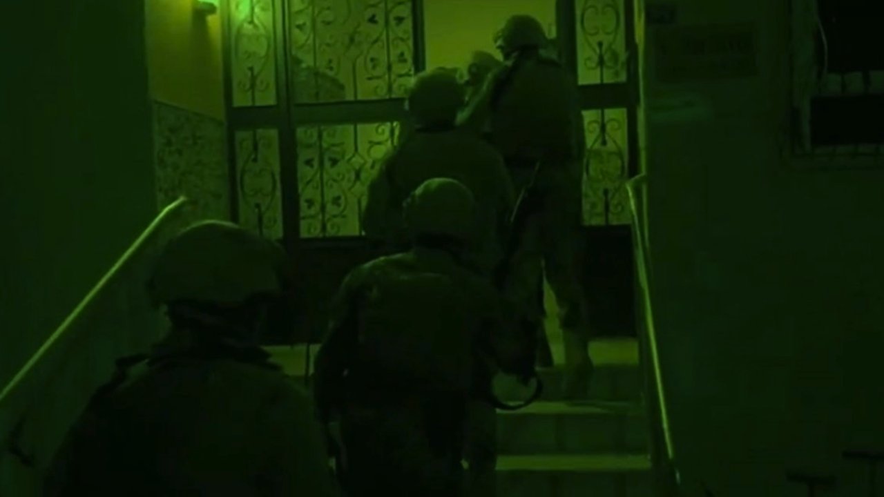 Operasyon Gaziantep'e Sıçradı!  ''Mahzen-40" Operasyonları! 127 Şüpheli Yakalandı