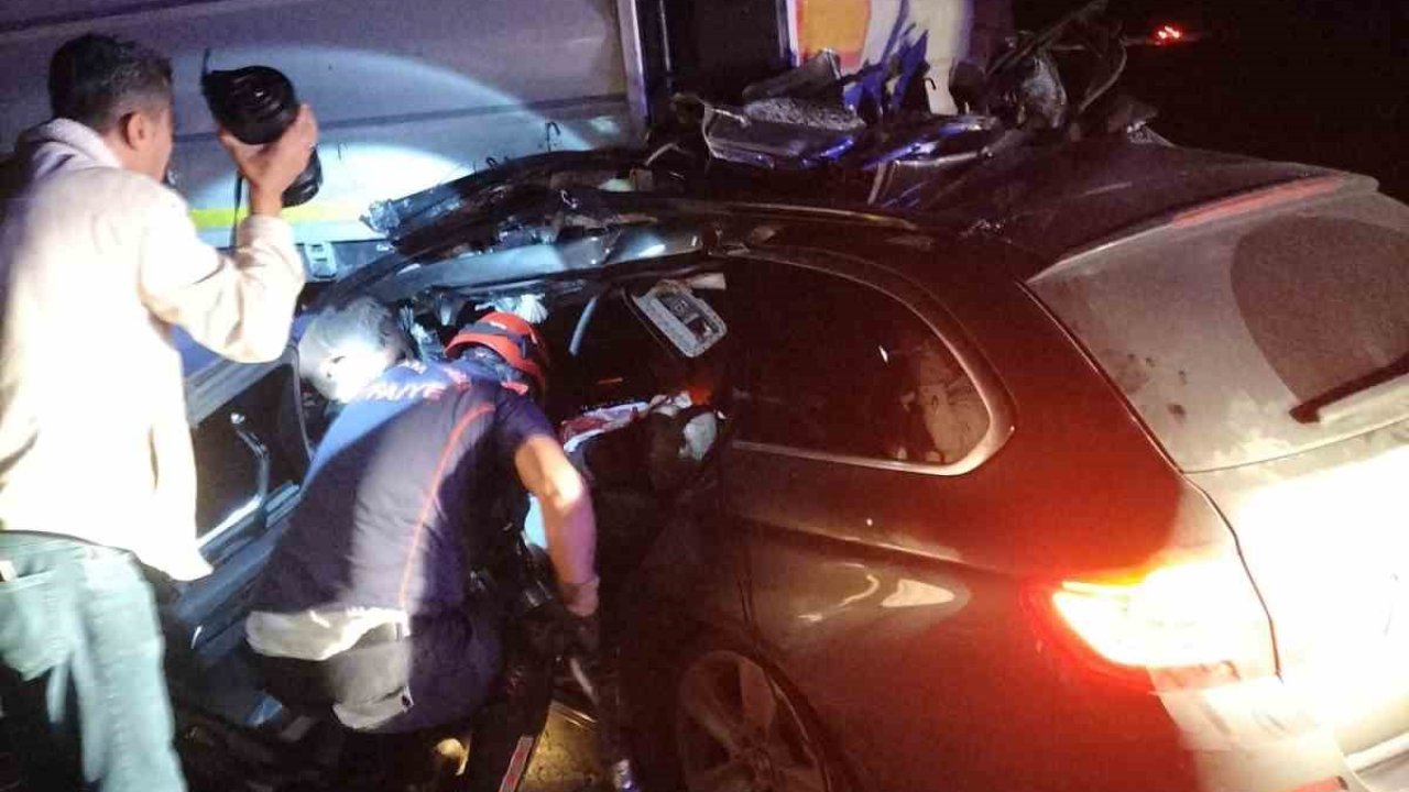 Kahramanmaraş - Gaziantep karayolunda Feci Kaza: 1 Ölü