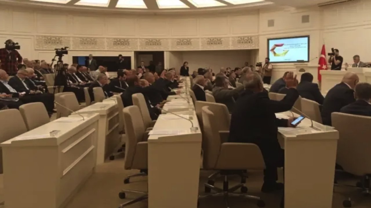 Gaziantep Büyükşehir Belediye meclisi'nde gergin anlar! CHP Önergesi Reddedildi? İşte o karar