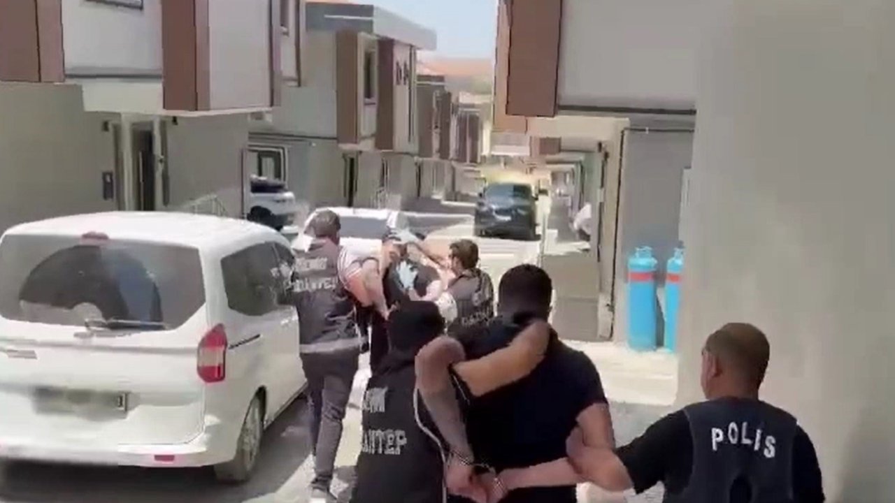 Gaziantep'te Lüks Villaya Operasyon! Suç örgütü lideri lüks villada yakalandı