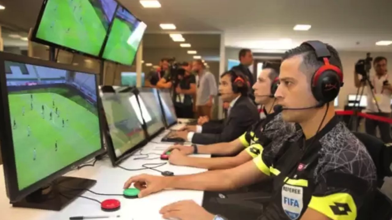 Pendikspor - Gaziantep FK Maçının VAR Hakemi Açıklandı! Süper Lig’de günün VAR hakemleri