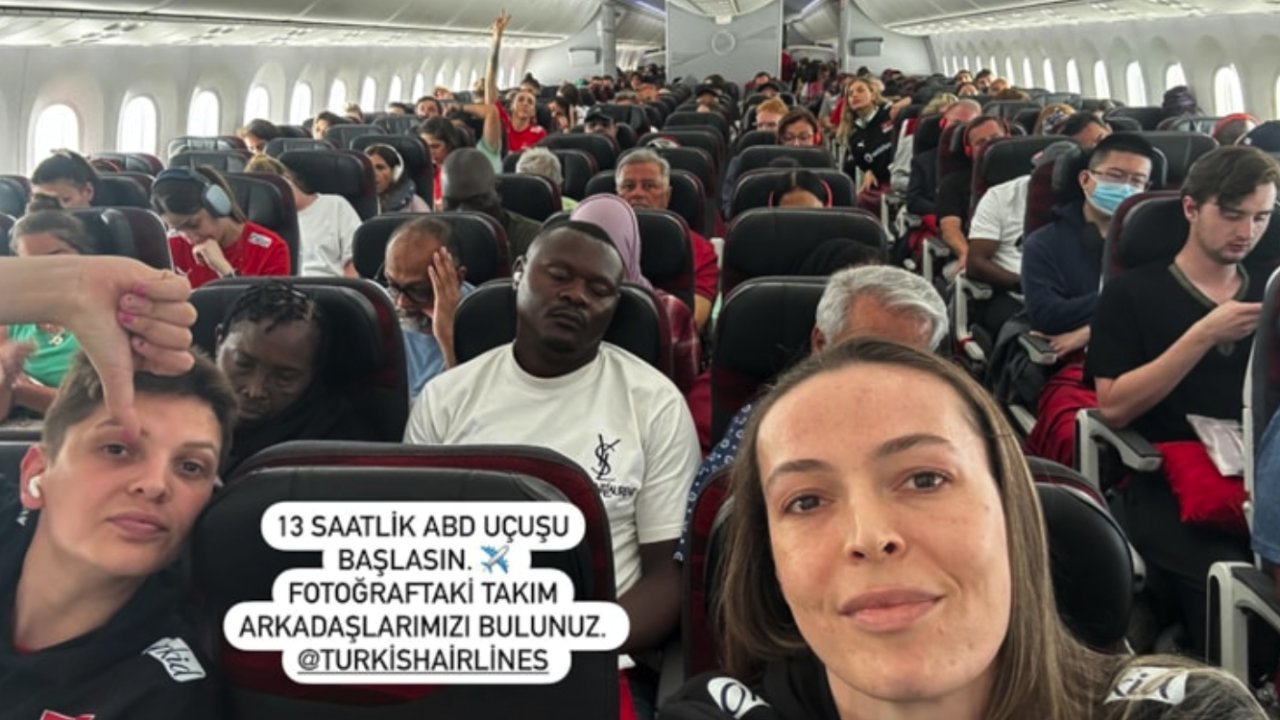 Yakıştı mı Bu Yaptığınız Voleybol Milli Takımımıza! Ebrar Karakurt ve Eda Erdem'den Paylaştı SOSYAL MEDYA YIKILDI