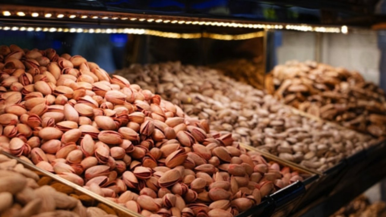 Antep fıstığı 1 ayda 500 lira zamlandı! Antepli Esnaflardan SES YOK! Mersinli ESNAF SYAN ETTİ