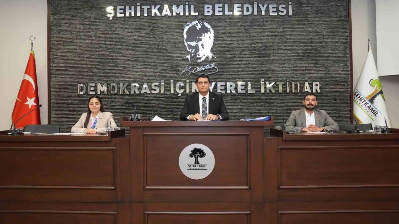 Umut Yılmaz'lı Şehitkamil Değişmedi! 17 madde OY BİRLİĞİYLE KABUL EDİLDİ!