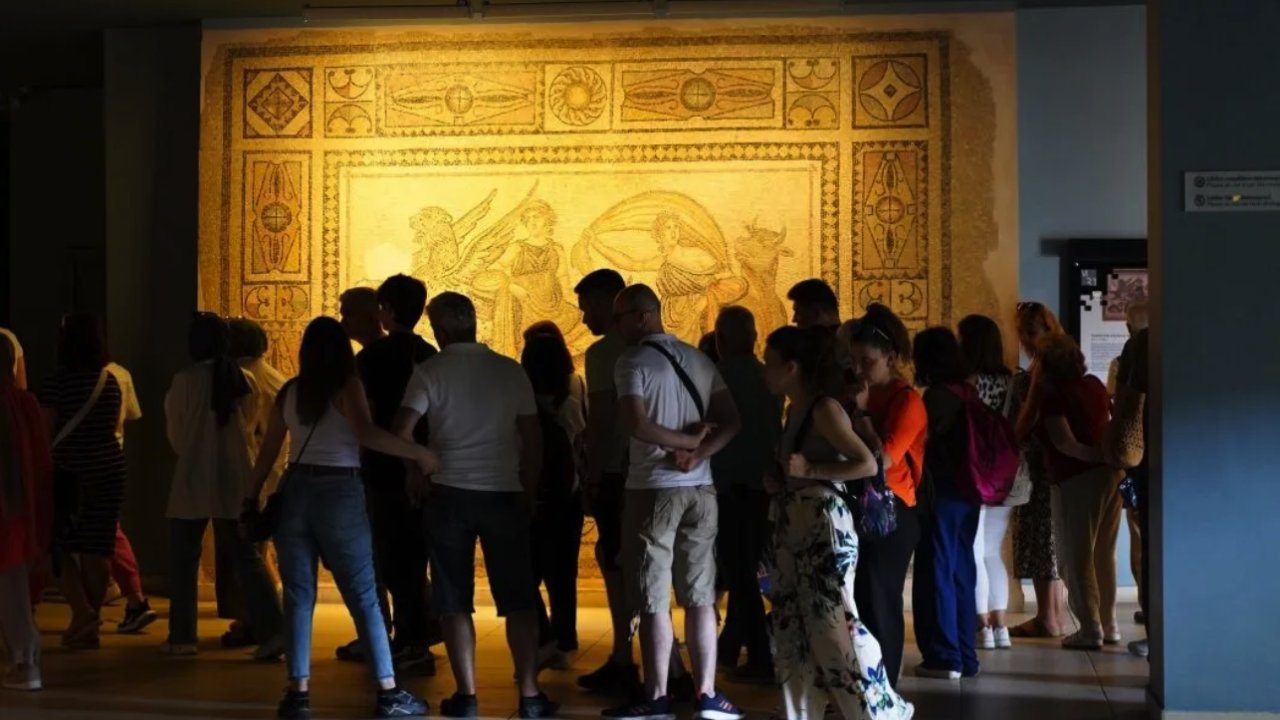 Zeugma Mozaik Müzesi'ni bayramda yaklaşık 10 bin kişi ziyaret etti