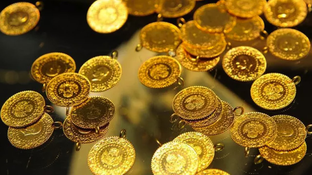 Altın Fiyatları Uçuşa Geçti! Duyan Kuyumculara Koşacak!