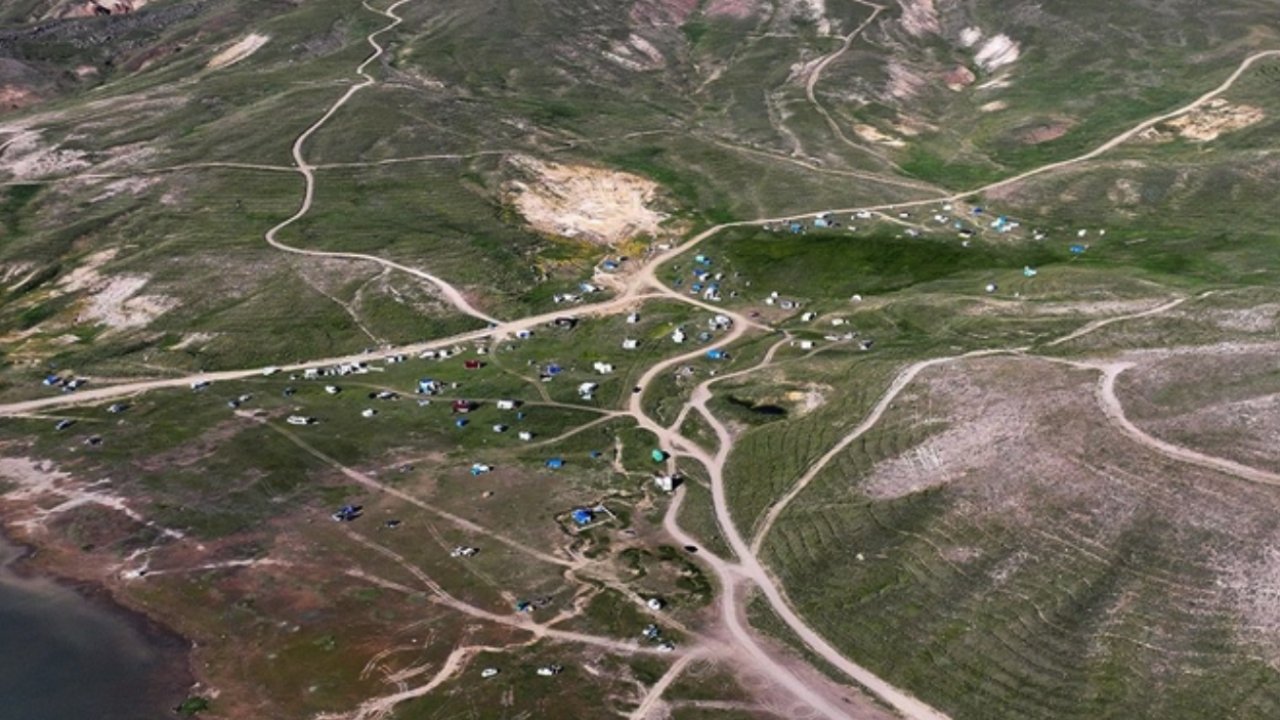 Gaziantep, Adana, Mersin, Hatay ve Kahramanmaraş akın akın Kayseri'ye akıyorlar.