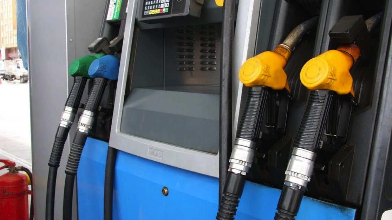 Gaziantep'te Araç Sahiplerine Kontak Kapattıracak Haber: Benzin ve motorine yine zam geldi