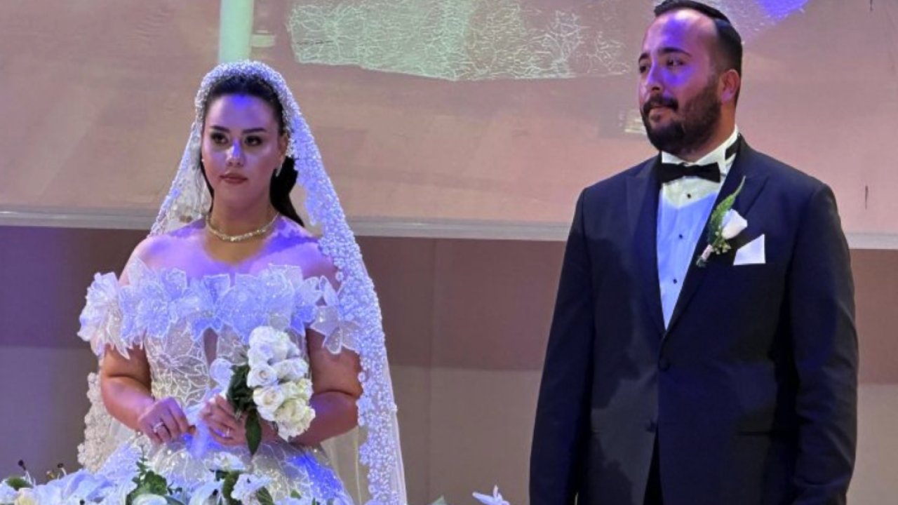 Gaziantep Böyle 'MUHTEŞEM' Nikah Görmedi! Gaziantep'te SİYASET VE İŞ DÜNYASI BU NİKAHA AKIN ETTİ!