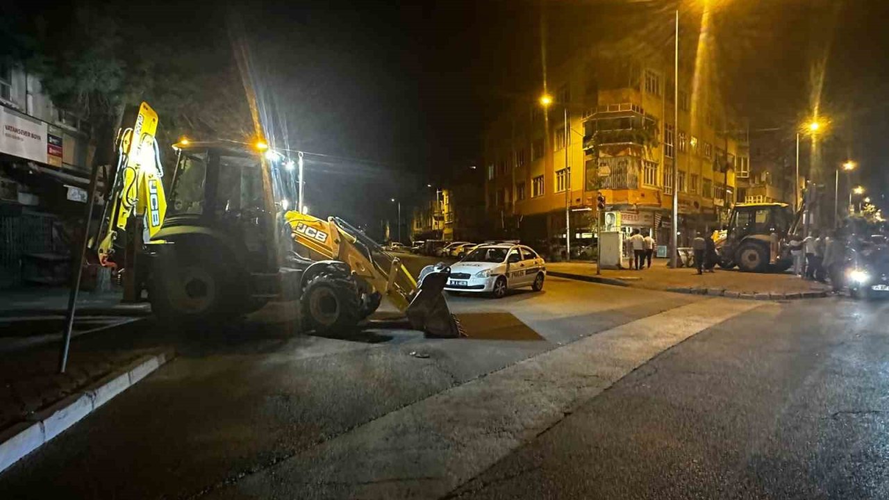 Kayseri'de savaş alanını aratmayan görüntüler! Kayseri Valisi Gökmen Çiçek: "Devlet Gereğini Sonuna Kadar Yapacak"