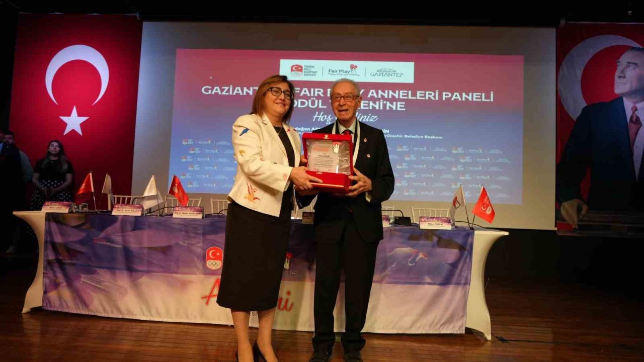 Fatma Şahin Türkiye’nin ilk “Fair Play Annesi”