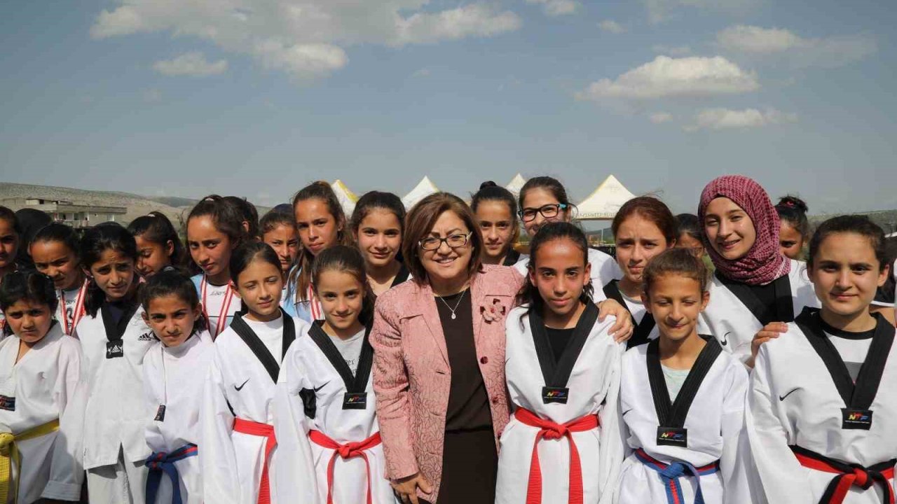 Gaziantep Büyükşehir'de hedef 100 bin