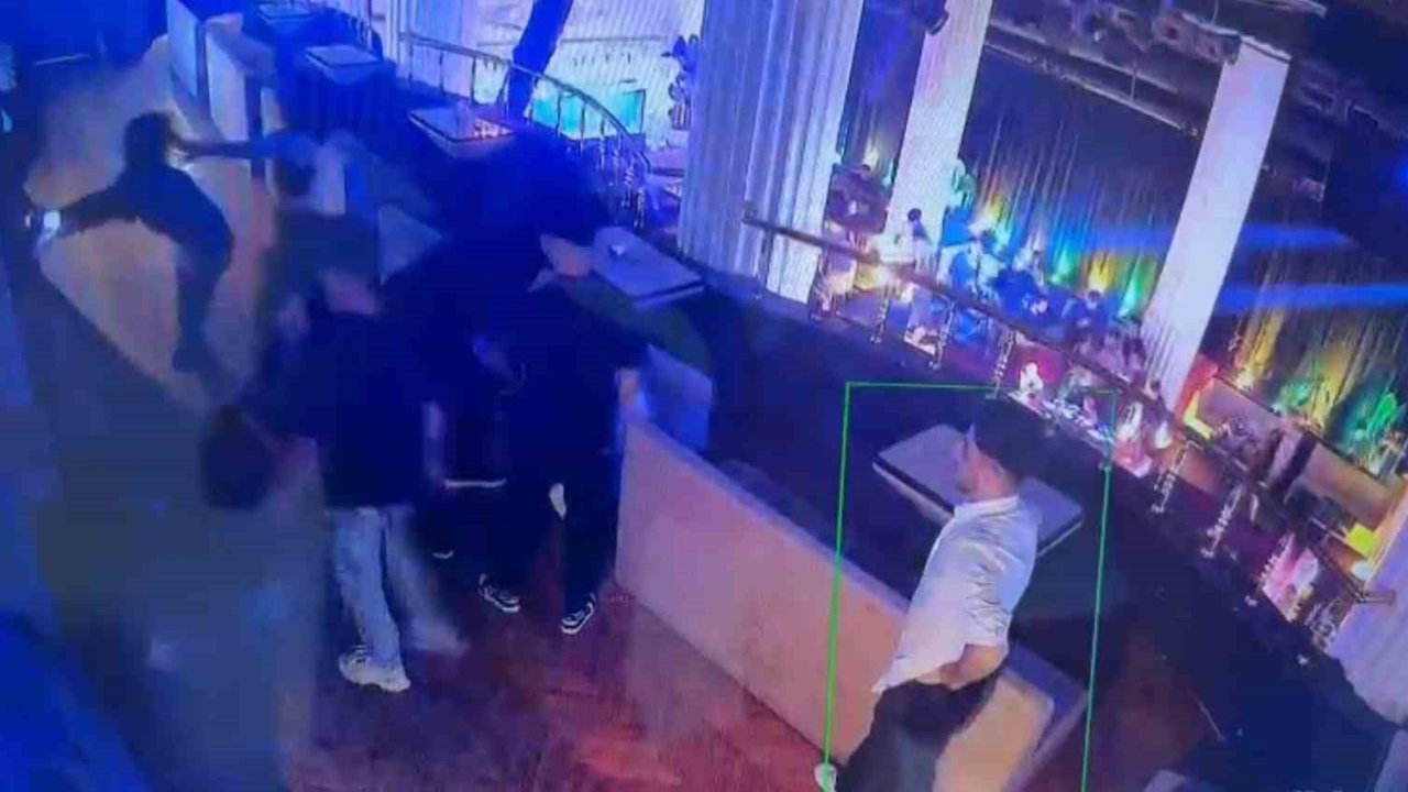 Kısmetse Olur yarışmacısı Eslem Sena Nur 'kafama çakı soktular' diyerek dehşet gecesini anlatmıştı...ŞOK GÖRÜNTÜLER