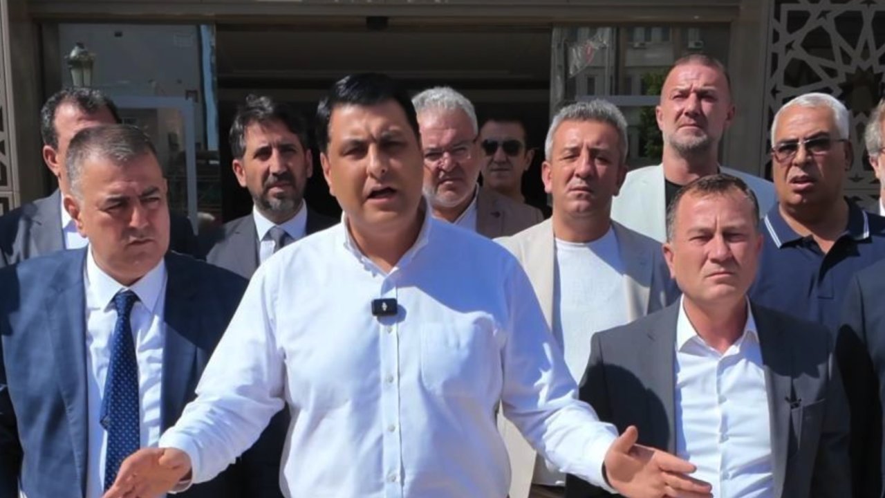 Umut Yılmaz’a şok protesto, CHP'li meclis üyeleri salonu terk etti!