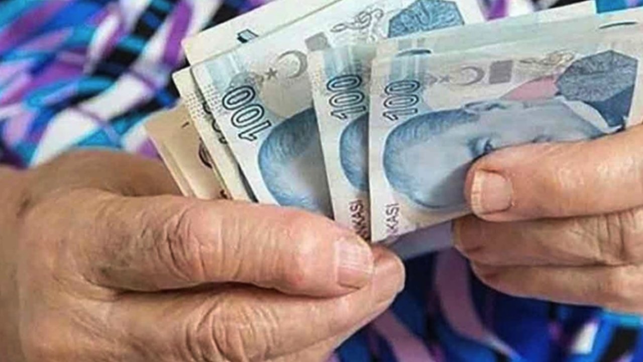 Gaziantep'te Emeklilerin merakla beklediği gün geldi! En düşük emekli maaşı bugün belli oluyor