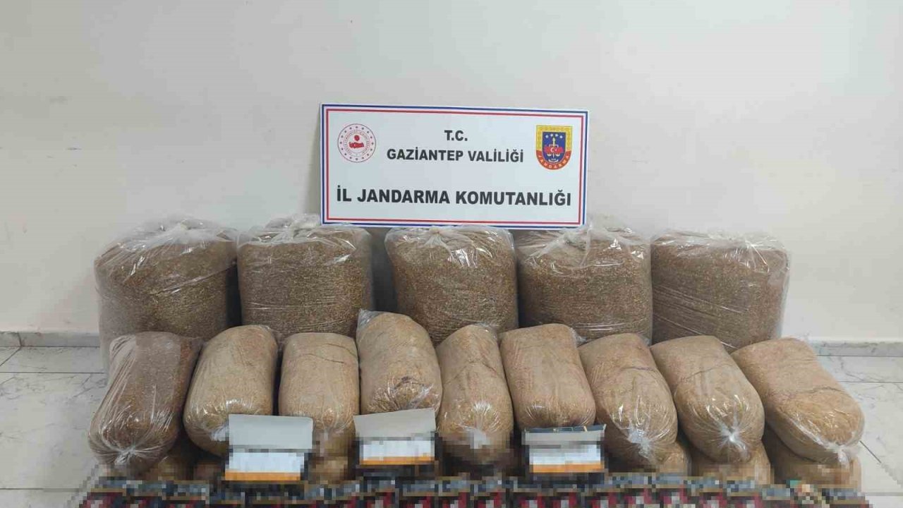 Gaziantep'te yolcu otobüsünde 1 kilogram 750 gram skunk maddesi ele geçirildi