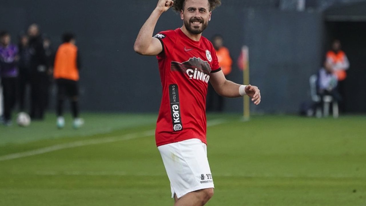 Gaziantep FK'den Ogün Özçiçek Transferi