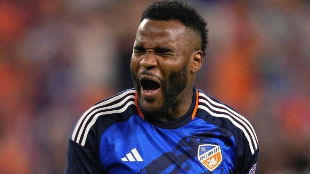 Gaziantep FK, Aaron Boupendza ile masaya otuyor