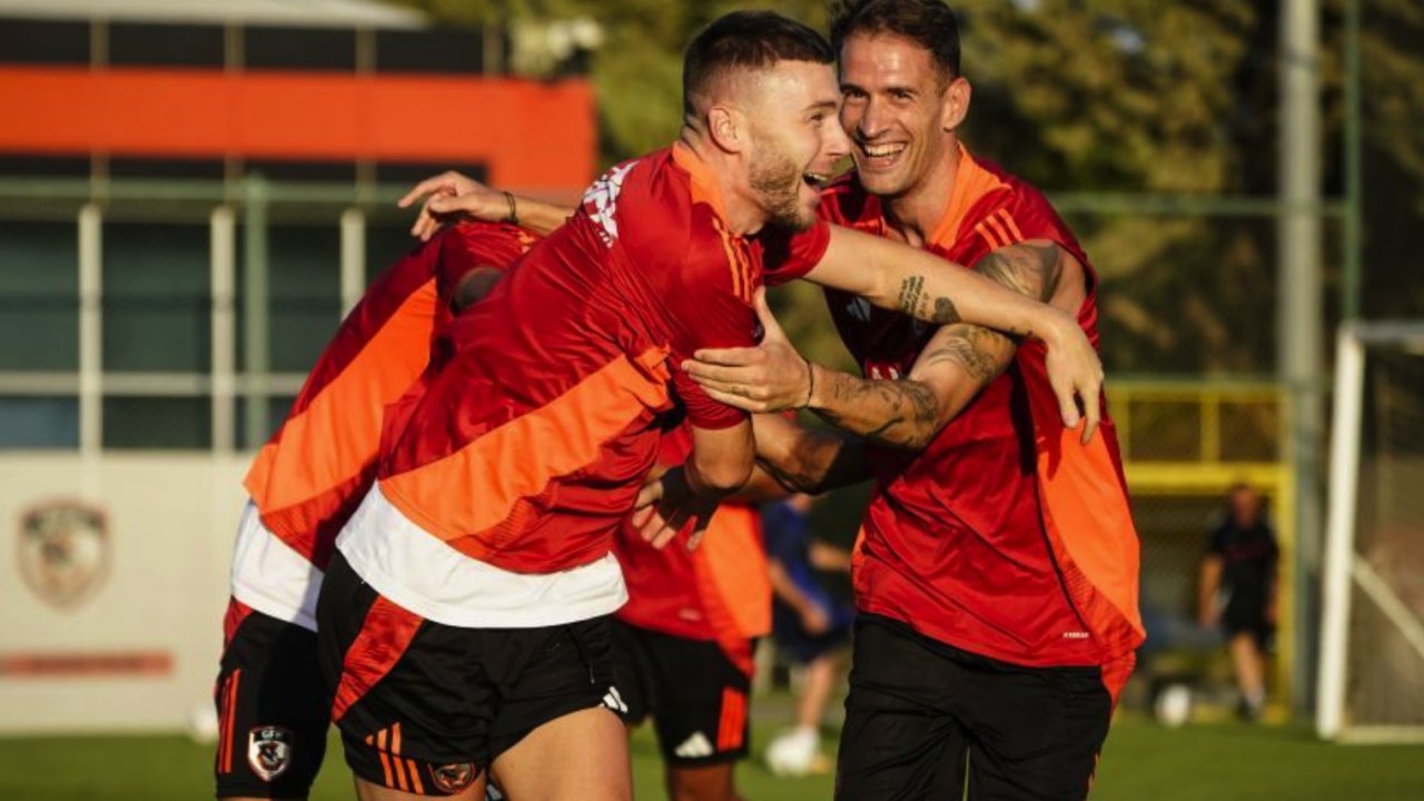 Gaziantep FK'da moraller süper