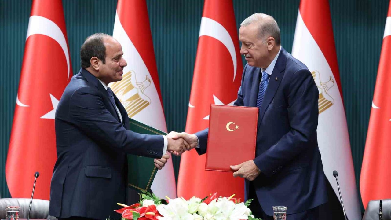 SİSİ TÜRKİYE'DE... Cumhurbaşkanı Recep Tayyip Erdoğan'la Cumhurbaşkanlığı Külliyesi'nde