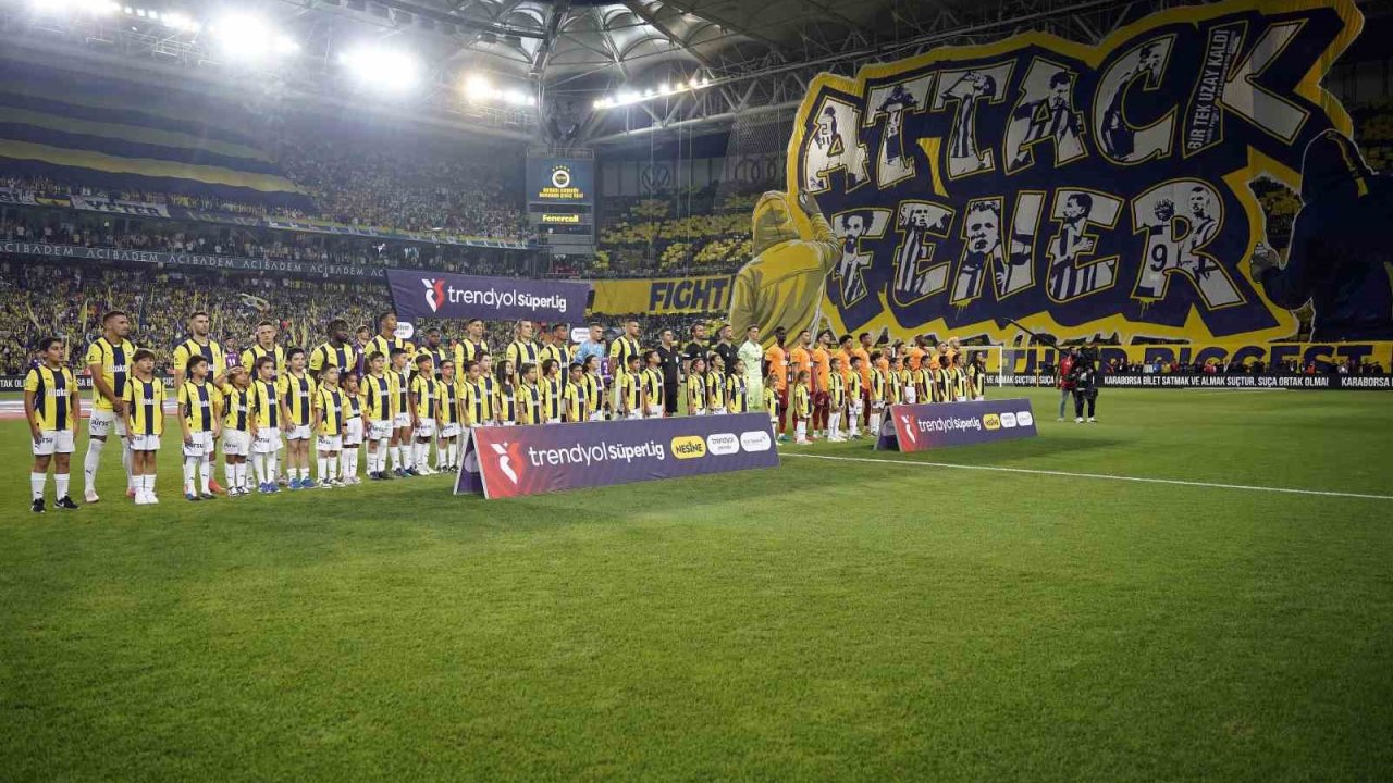Canlı Maç İzle... Fenerbahçe 1-3 Galatasaray (MAÇ SONUCU)