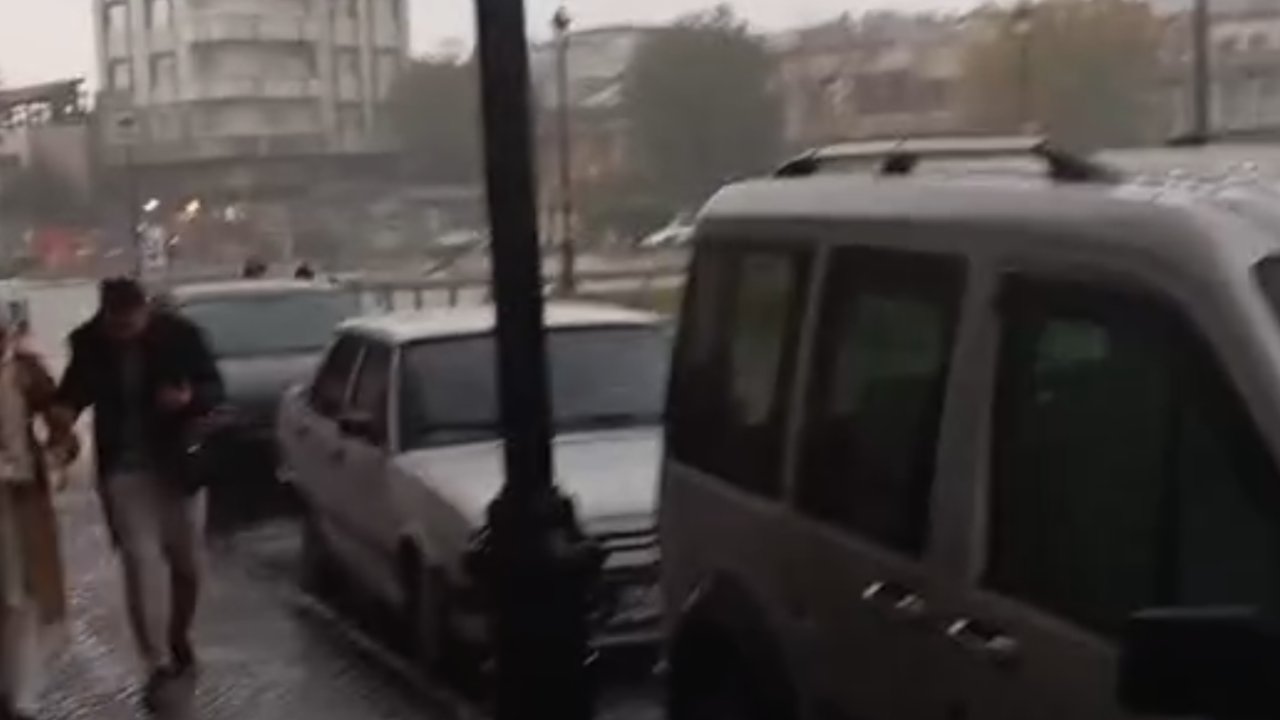 Gaziantep'te Dolu ve Sağanak Yağmur Etkili Oluyor!