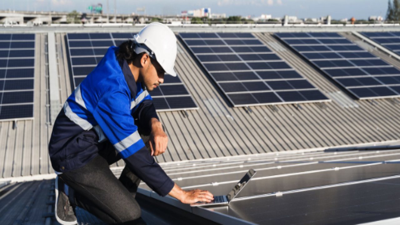 Güneş Paneli Montajında Hangi Aparatlar Kullanılır?