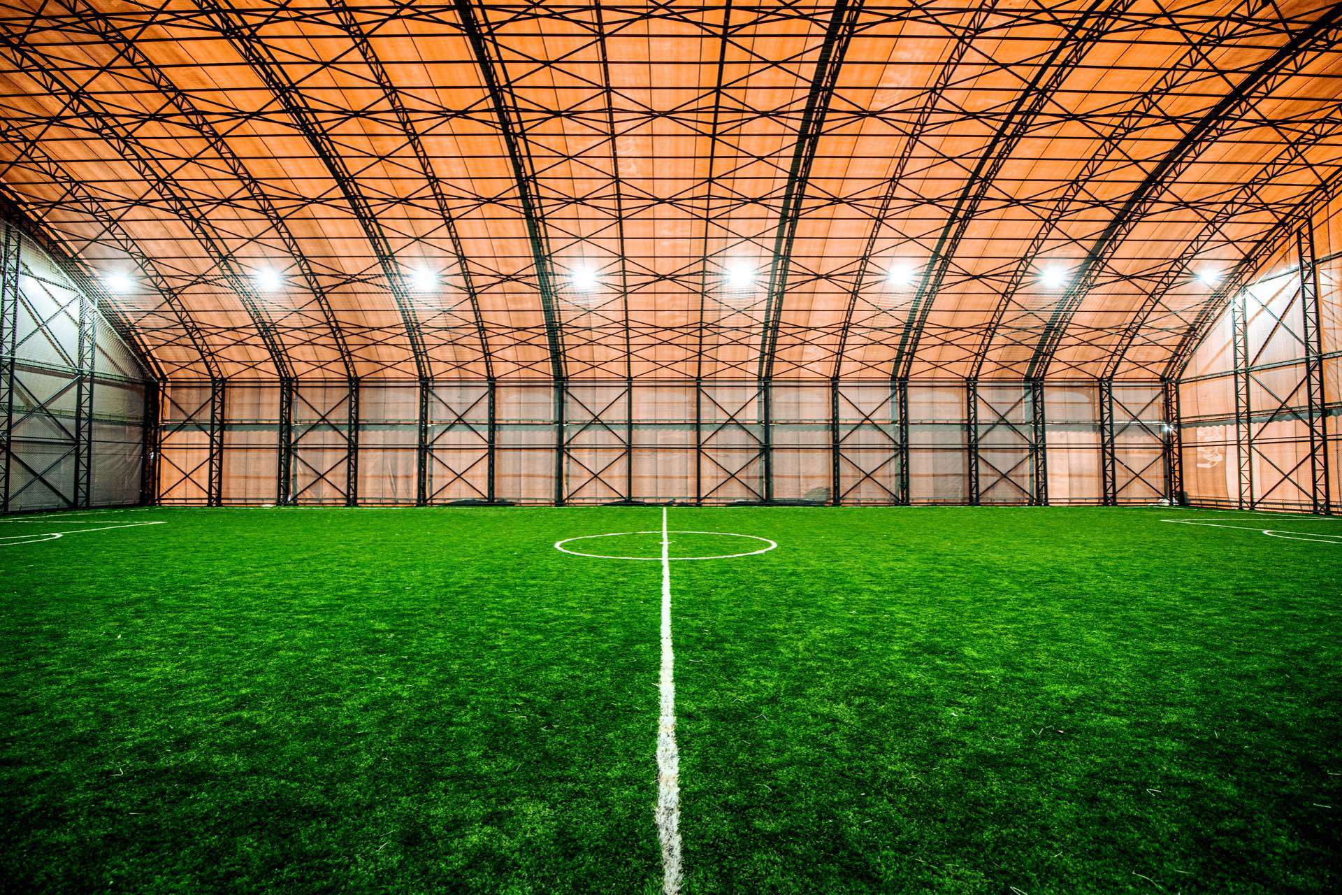 Halı saha işletmek isteyenlere müjde! Şahinbey Belediyesi aylık 100 bin TL paraya halı sahalarını kiralıyor!