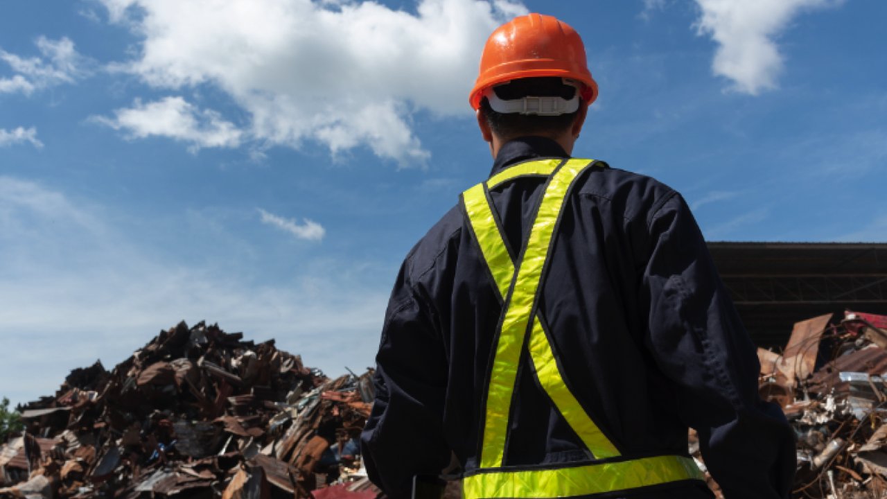 Hurda Fiyatları: Geri Dönüşüm Ekonomisinin Temel Taşı