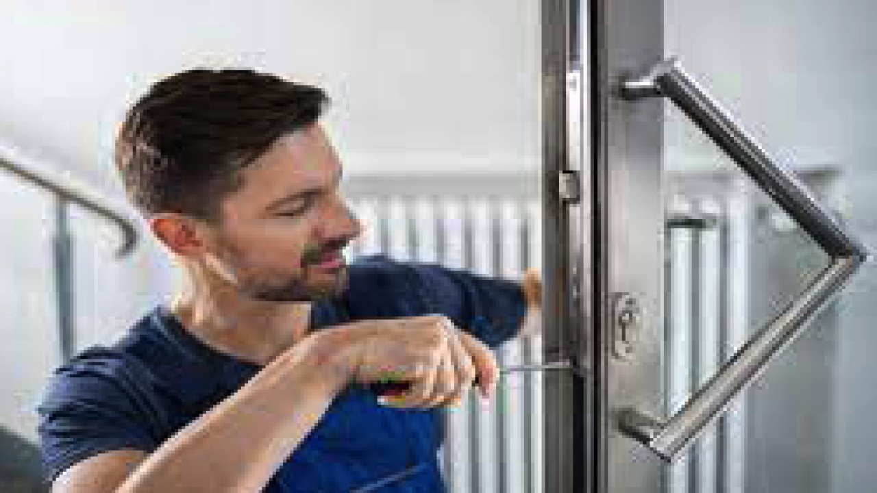 Atakent Semtinde Profesyonel 7/24 Kilit Desteği