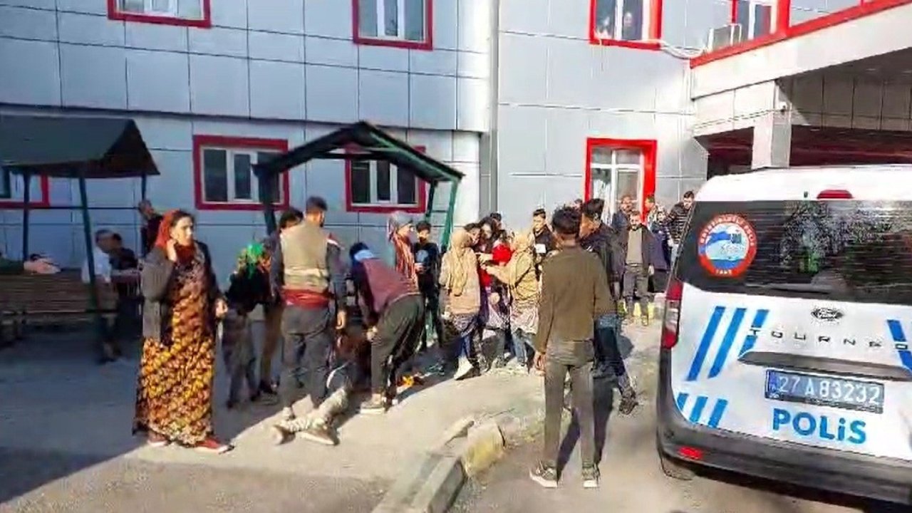 Gaziantep'te İşçinin Feci Ölümü! Üzerine geri dönüşüm balyası düşen genç işçi hayatını kaybetti