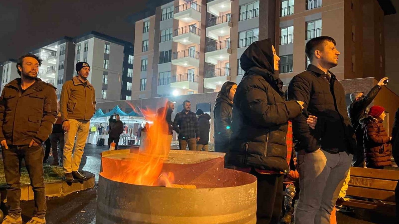 Depremin "Kara" simgesi Ebrar Sitesi