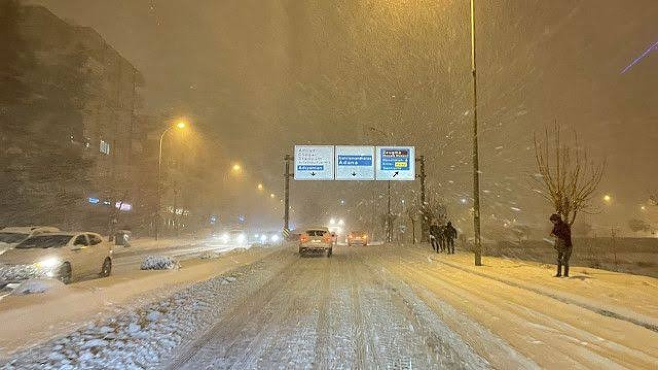 Gaziantep’te kar başladı! Gaziantep’te okullar tatil olacak mı?